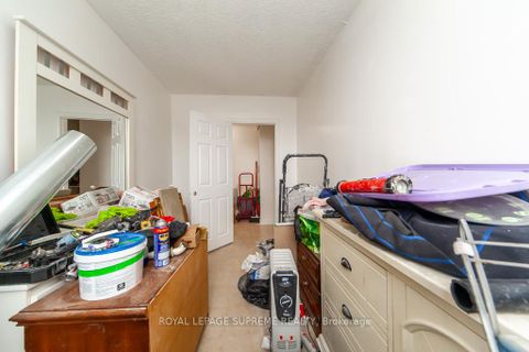 Photo 32 at 908 - 940 Caledonia Road, Glen Park, Toronto