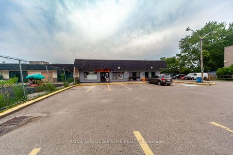 Photo 40 at 908 - 940 Caledonia Road, Glen Park, Toronto