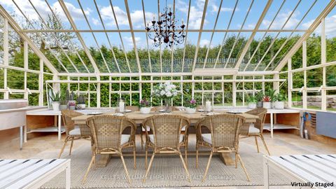 Photo 7 at 6 Macleod Estate Court, Jefferson, Richmond Hill