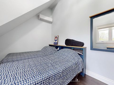 Photo 20 at 6 Macleod Estate Court, Jefferson, Richmond Hill