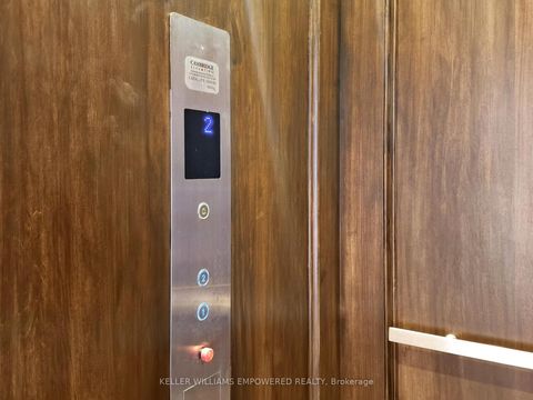 Photo 25 at 6 Macleod Estate Court, Jefferson, Richmond Hill