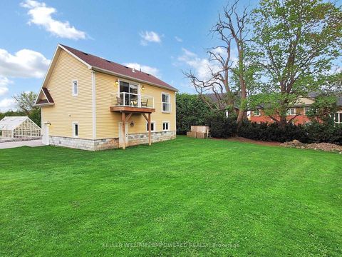 Photo 33 at 6 Macleod Estate Court, Jefferson, Richmond Hill