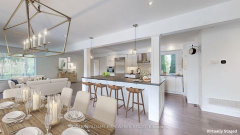 Photo 18 at 8 Macleod Estate Court, Jefferson, Richmond Hill