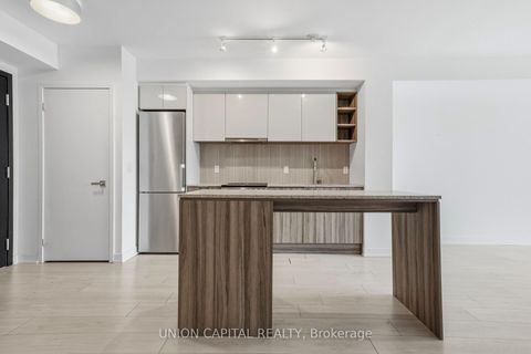 Photo 8 at 222 - 31 Tippett Road, Clanton Park, Toronto