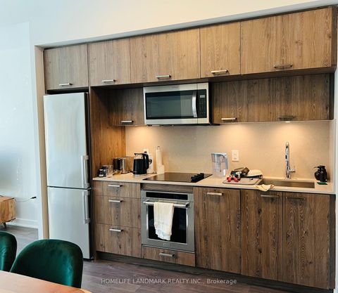 Photo 6 at PH09 - 50 Mccaul Street, Chinatown, Toronto