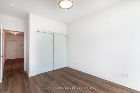 Photo 9 at 3507 - 2910 7 Highway, Concord, Vaughan