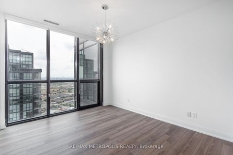 Photo 11 at 3507 - 2910 7 Highway, Concord, Vaughan