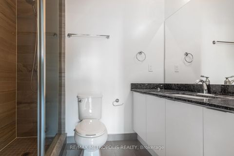 Photo 13 at 3507 - 2910 7 Highway, Concord, Vaughan