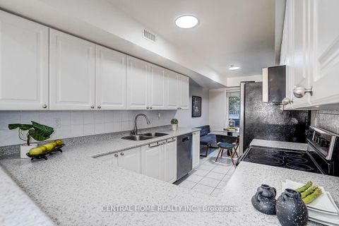 Photo 9 at 11 - 988 Sheppard Avenue W, Bathurst Manor, Toronto