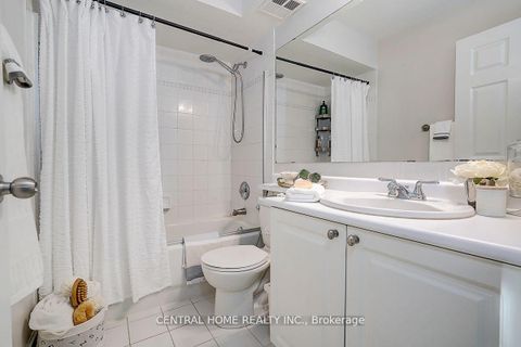 Photo 19 at 11 - 988 Sheppard Avenue W, Bathurst Manor, Toronto