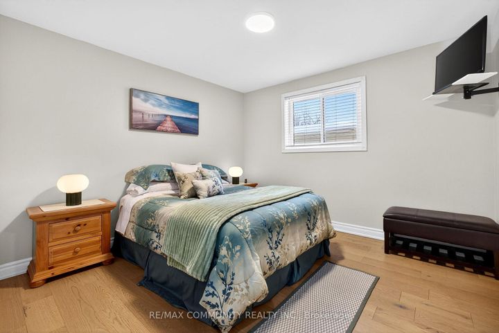 Photo 16 at 855 Zator Avenue, Bay Ridges, Pickering
