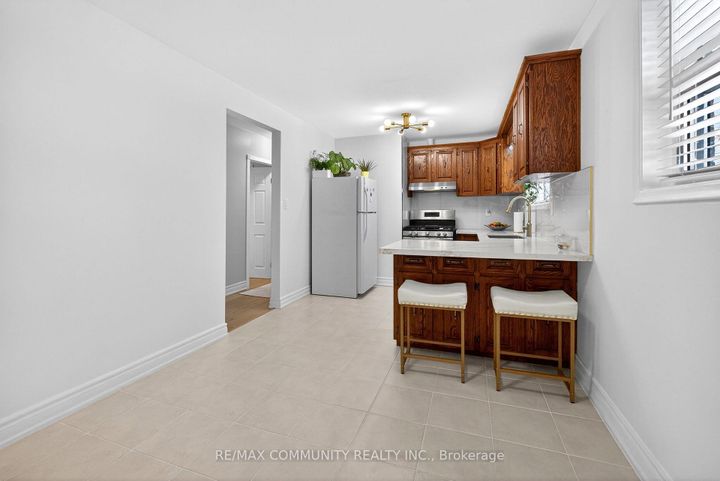 Photo 25 at 855 Zator Avenue, Bay Ridges, Pickering