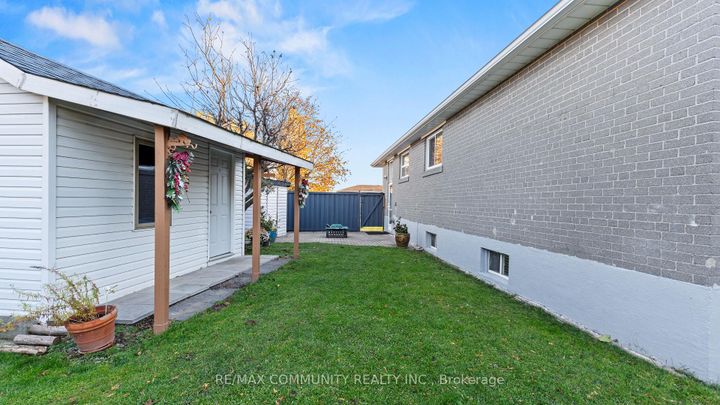 Photo 44 at 855 Zator Avenue, Bay Ridges, Pickering