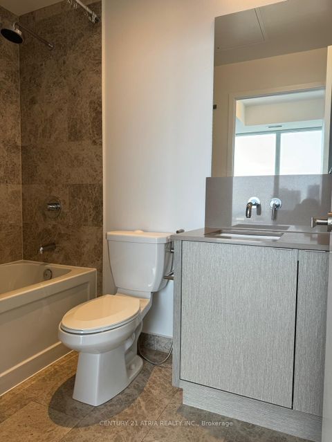 Photo 10 at 6604 - 100 Harbour Street, Waterfront Communities C1, Toronto