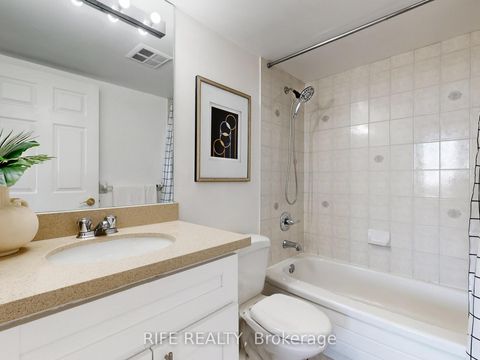 Photo 26 at 906 - 260 Doris Avenue, Willowdale East, Toronto