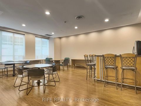 Photo 32 at 906 - 260 Doris Avenue, Willowdale East, Toronto