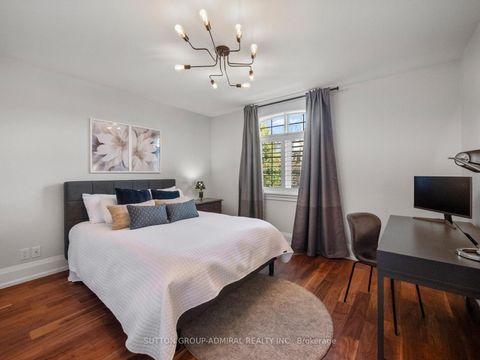 Photo 20 at 26 Puckeridge Crescent, West Deane, Toronto