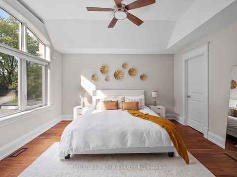 Photo 27 at 26 Puckeridge Crescent, West Deane, Toronto