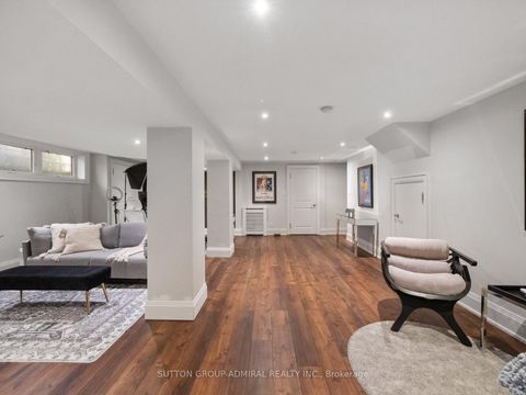 Photo 32 at 26 Puckeridge Crescent, West Deane, Toronto