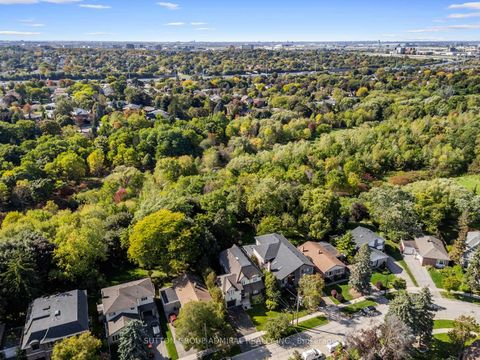 Photo 46 at 26 Puckeridge Crescent, West Deane, Toronto