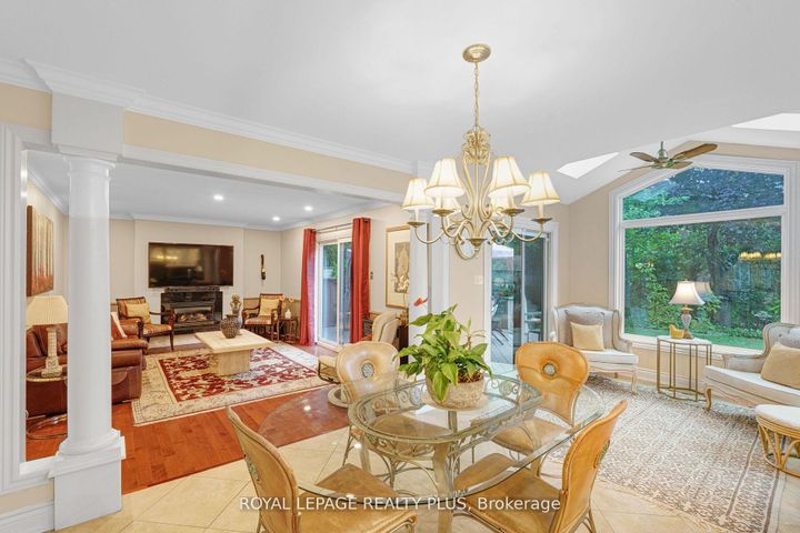 Photo 12 at 1760 Featherston Court, Erin Mills, Mississauga