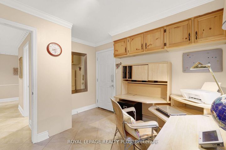 Photo 20 at 1760 Featherston Court, Erin Mills, Mississauga