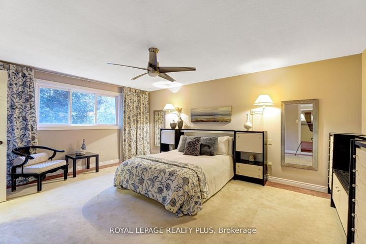 Photo 24 at 1760 Featherston Court, Erin Mills, Mississauga