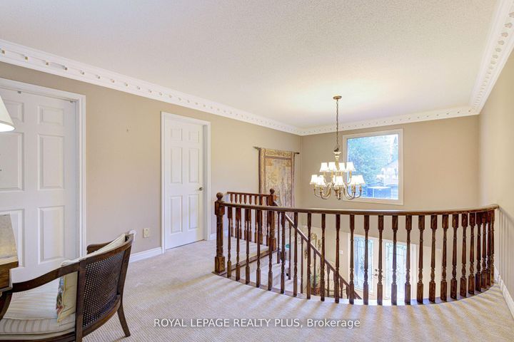 Photo 33 at 1760 Featherston Court, Erin Mills, Mississauga