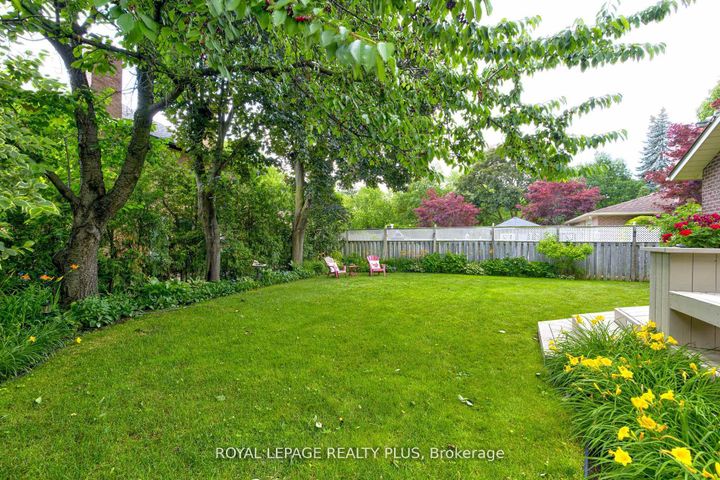 Photo 44 at 1760 Featherston Court, Erin Mills, Mississauga