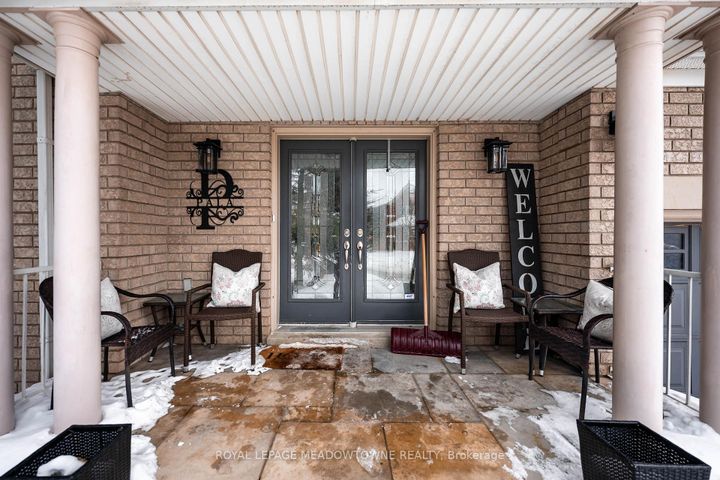 Photo 5 at 19 Grist Mill Drive, Georgetown, Halton Hills