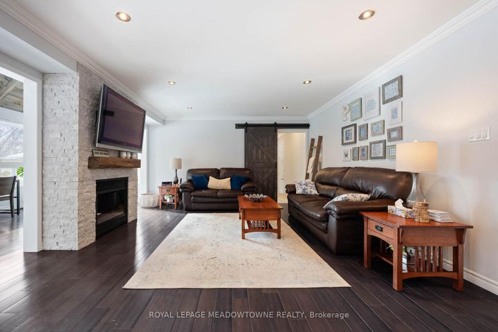 Photo 21 at 19 Grist Mill Drive, Georgetown, Halton Hills