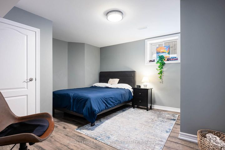 Photo 38 at 19 Grist Mill Drive, Georgetown, Halton Hills