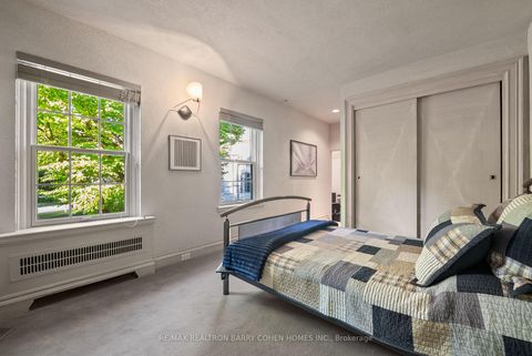 Photo 17 at 7 Alderbrook Drive, Don Mills, Toronto