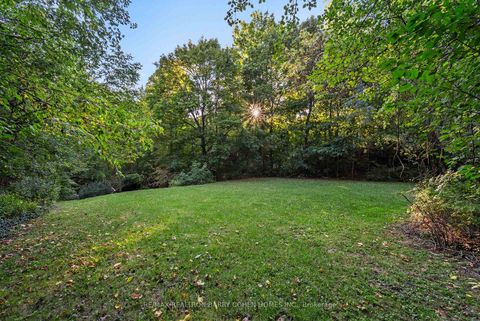 Photo 22 at 7 Alderbrook Drive, Don Mills, Toronto