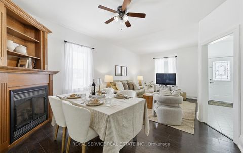 Photo 11 at 14 Liberty Place, Bowmanville, Clarington