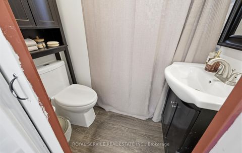 Photo 16 at 14 Liberty Place, Bowmanville, Clarington