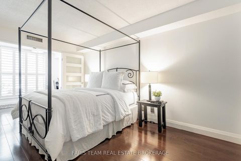 Photo 14 at 304 - 150 Dunlop Street E, City Centre, Barrie