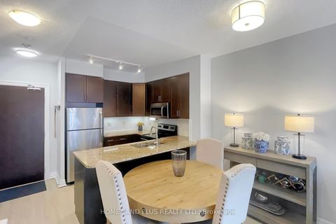 Photo 10 at 422 - 180 John West Way, Bayview Wellington, Aurora