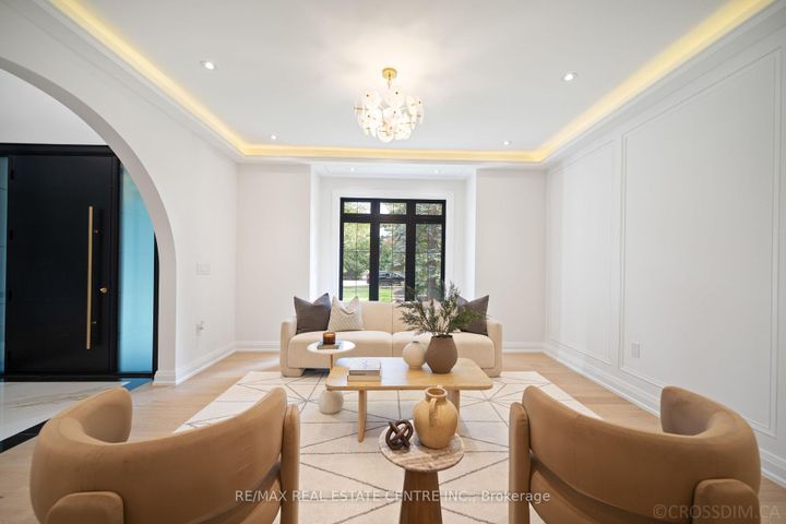 Photo 7 at 1065 Rebecca Street, WO West, Oakville