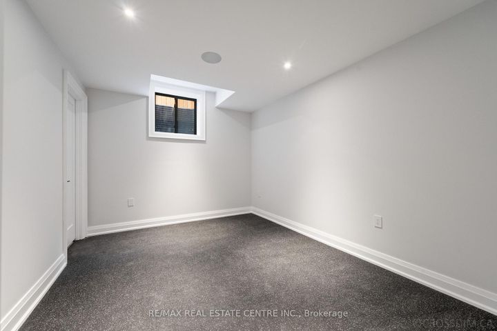 Photo 32 at 1065 Rebecca Street, WO West, Oakville