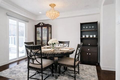 Photo 6 at 5 - 34 Dundalk Drive, Dorset Park, Toronto