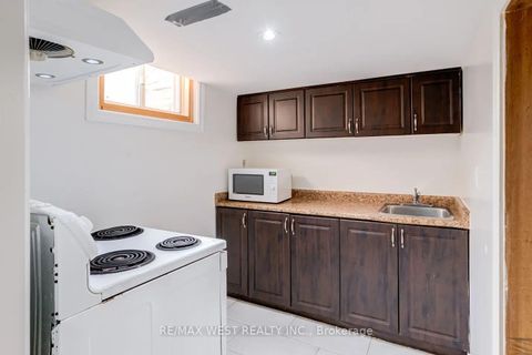 Photo 19 at 5 - 34 Dundalk Drive, Dorset Park, Toronto