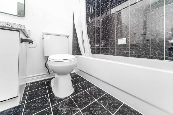 Photo 26 at 188 Milliken Meadows Drive, Milliken Mills West, Markham