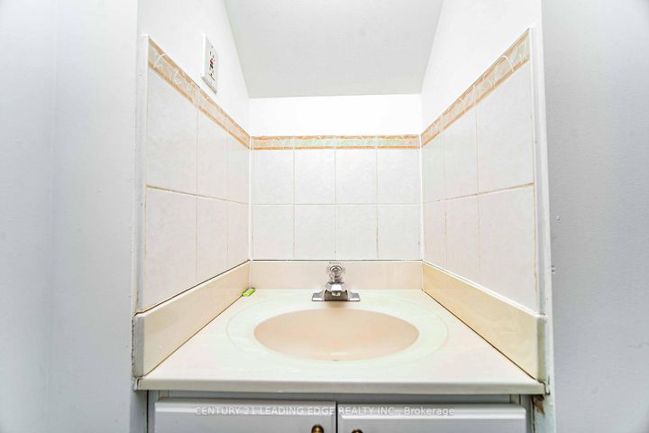 Photo 30 at 188 Milliken Meadows Drive, Milliken Mills West, Markham