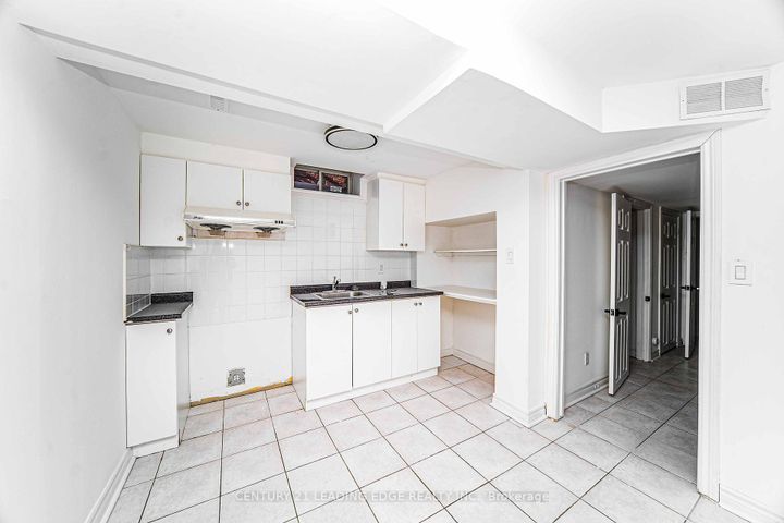 Photo 32 at 188 Milliken Meadows Drive, Milliken Mills West, Markham