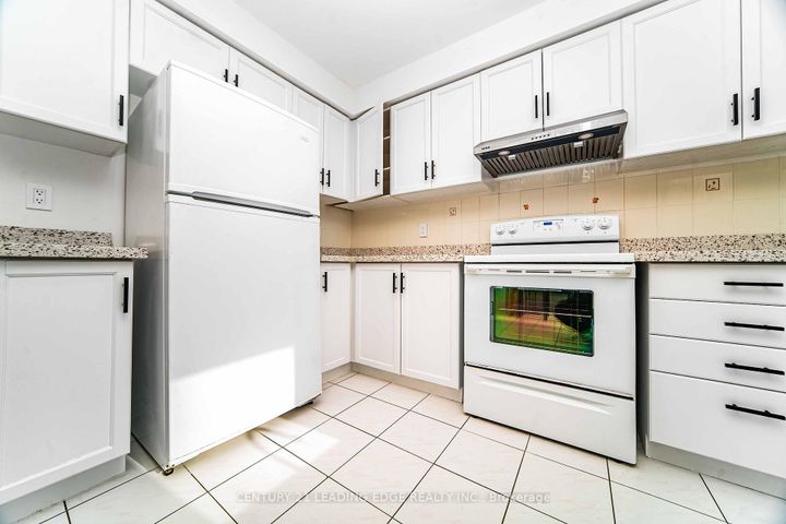 Photo 37 at 188 Milliken Meadows Drive, Milliken Mills West, Markham