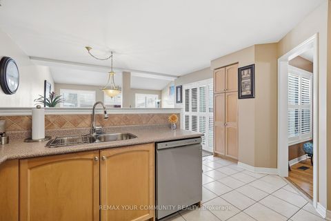 Photo 12 at 94 Sunridge Street, Oak Ridges, Richmond Hill