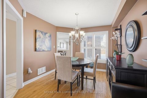 Photo 14 at 94 Sunridge Street, Oak Ridges, Richmond Hill