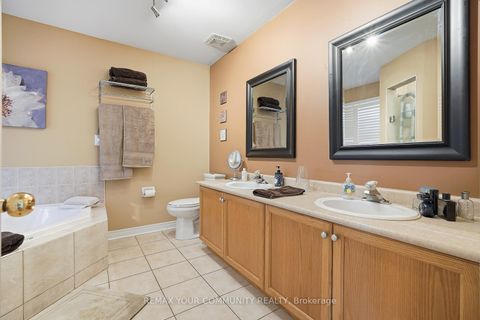 Photo 22 at 94 Sunridge Street, Oak Ridges, Richmond Hill