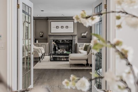 Photo 22 at 72 Aldershot Crescent, Windfields, Toronto